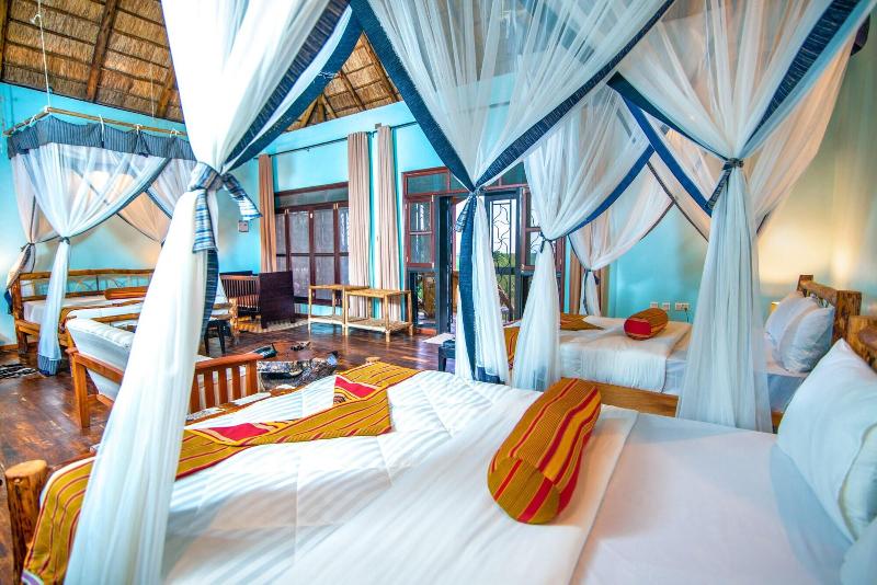 Buffalo Safari Lodge image