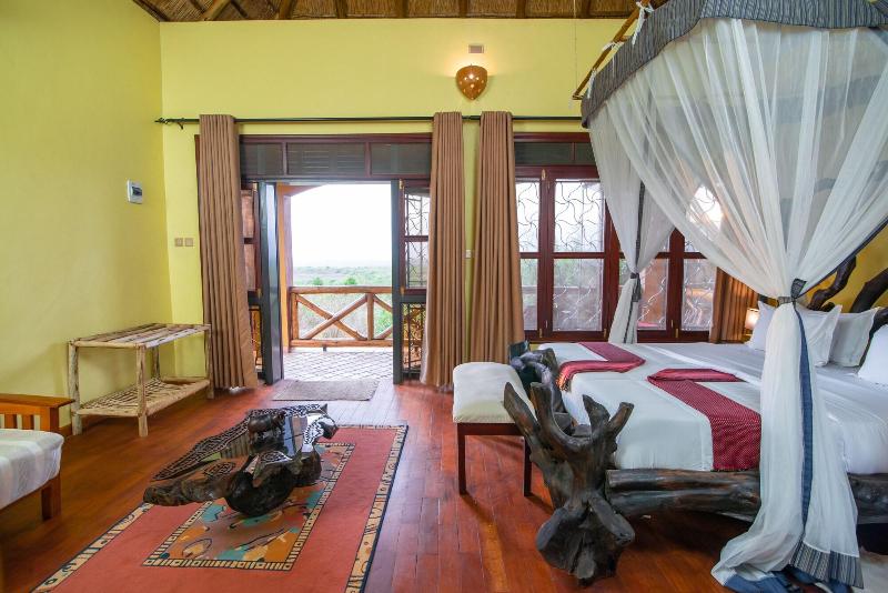 Buffalo Safari Lodge image