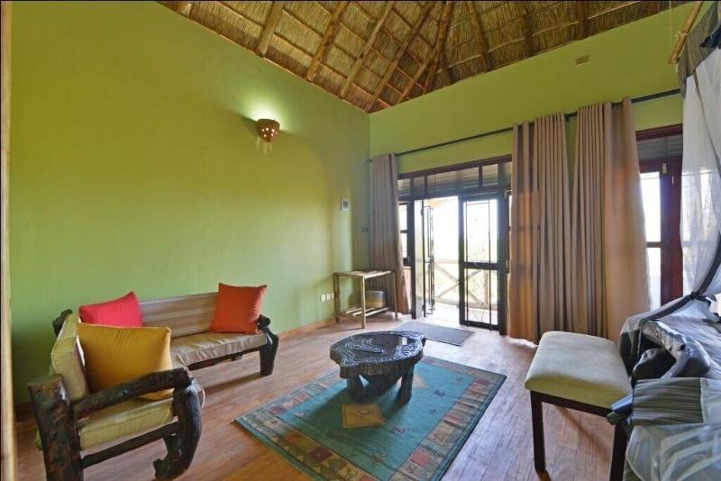 Buffalo Safari Lodge image