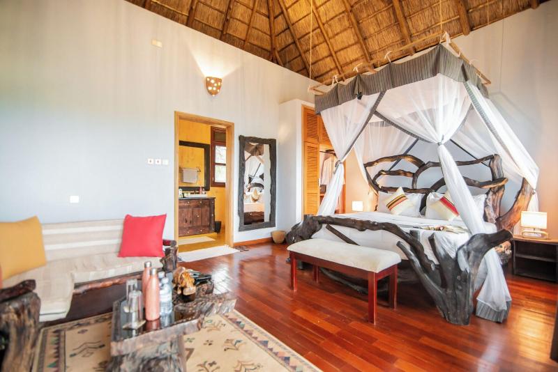 Buffalo Safari Lodge image