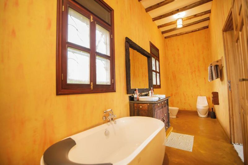 Buffalo Safari Lodge image