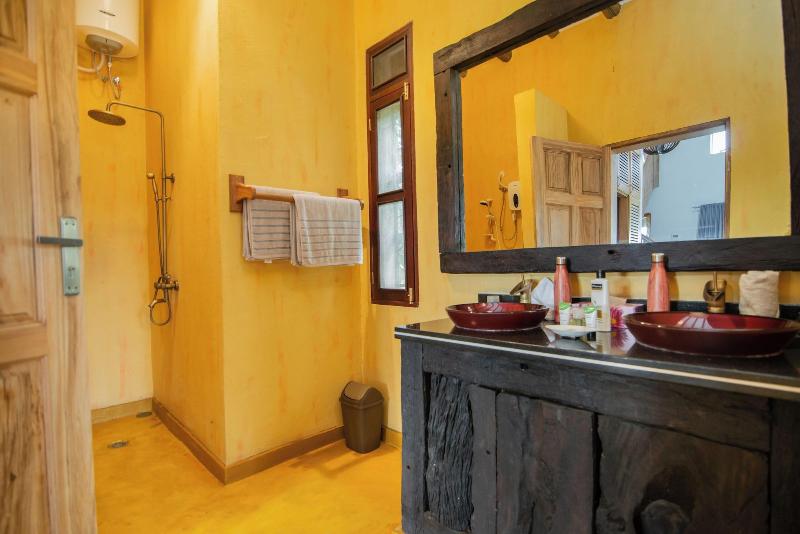 Buffalo Safari Lodge image