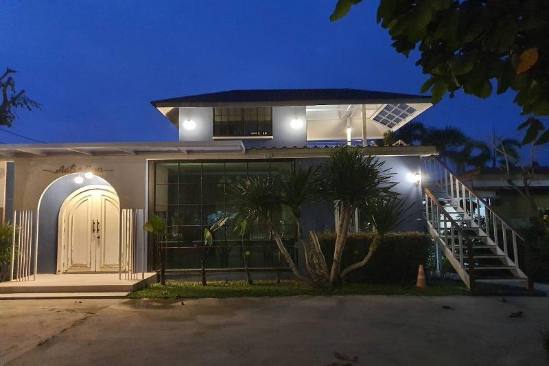 Aob Oun Homestay image