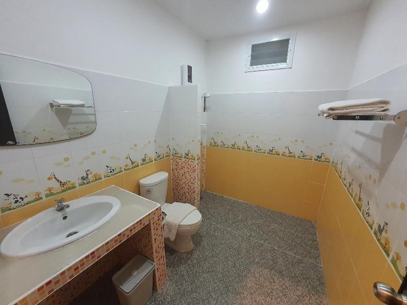 Aob Oun Homestay image