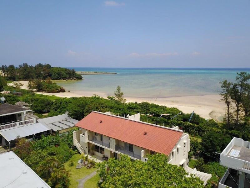 Condominium Arimabaru Beach Resort image