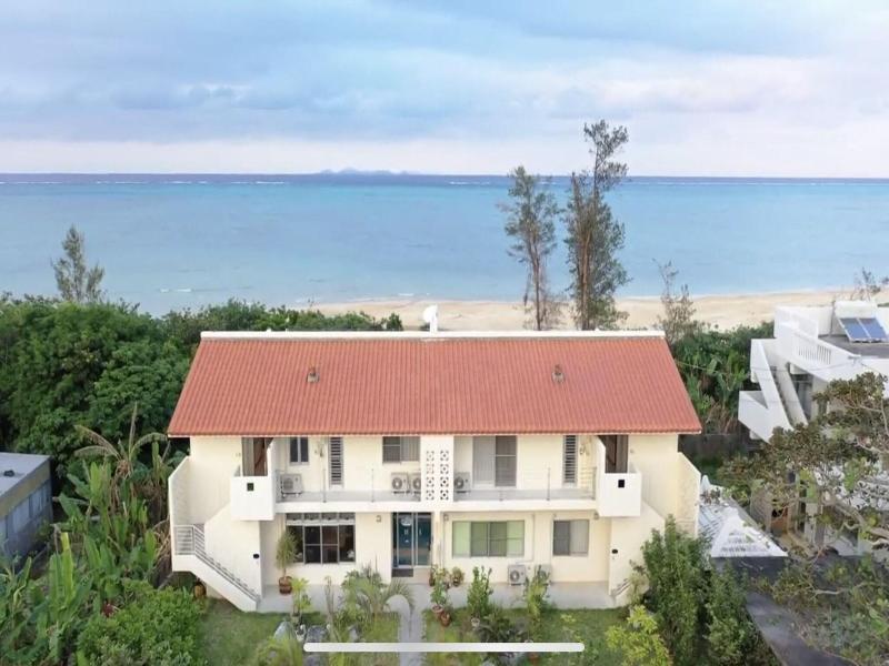 Condominium Arimabaru Beach Resort image