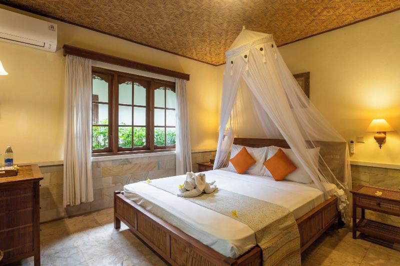 Nusa Indah Bungalows Candidasa image