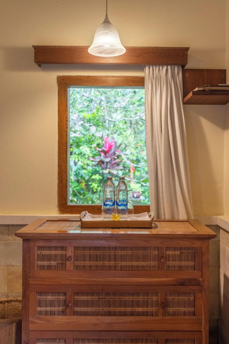 Nusa Indah Bungalows Candidasa image
