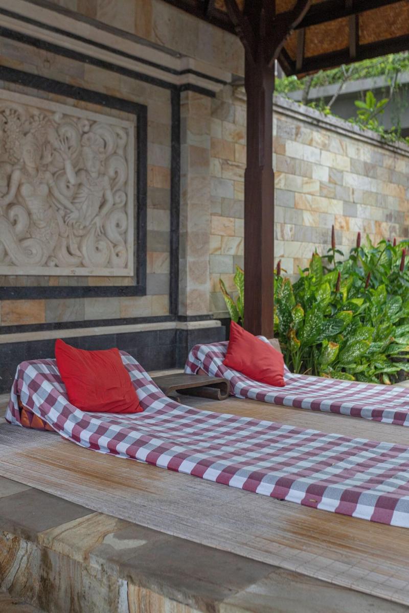 Nusa Indah Bungalows Candidasa image
