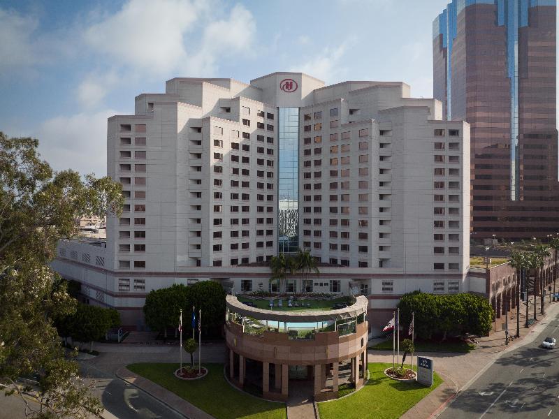 Hilton Long Beach — general view