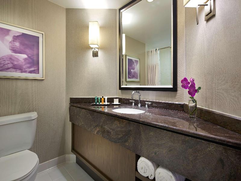 Hilton Long Beach image