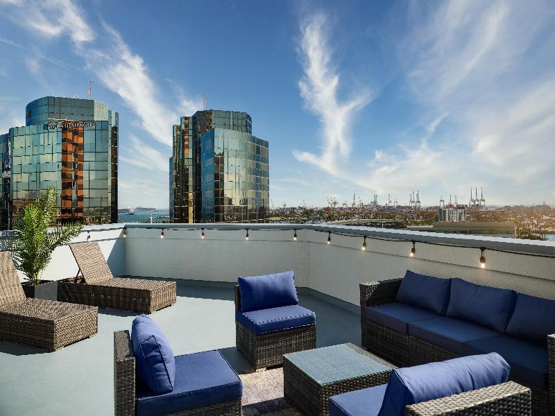 Hilton Long Beach image