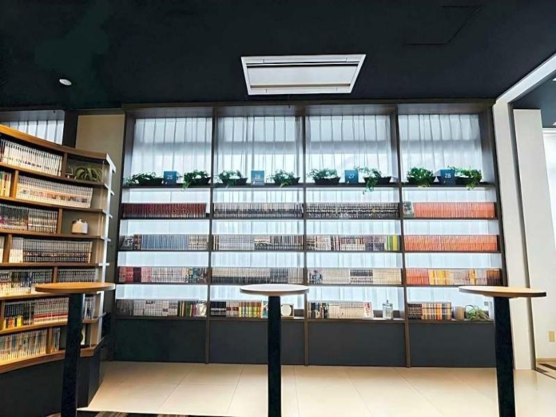 Quintessa Hotel Kokura Comic & Books image