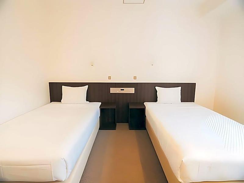 Quintessa Hotel Kokura Comic & Books image