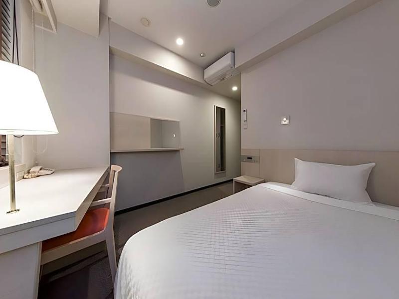Quintessa Hotel Kokura Comic & Books image