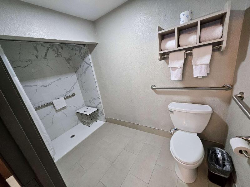 Best Western Park City Wichita North image