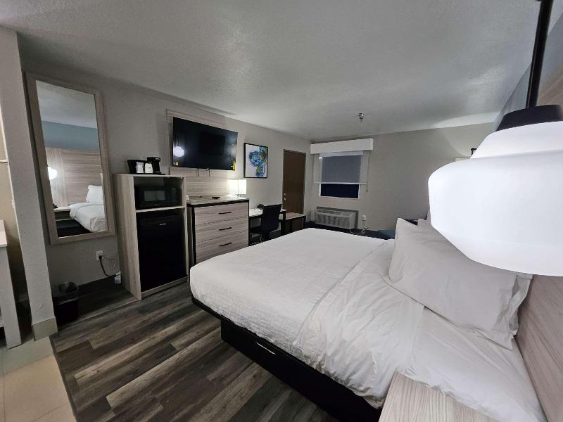 Best Western Park City Wichita North image