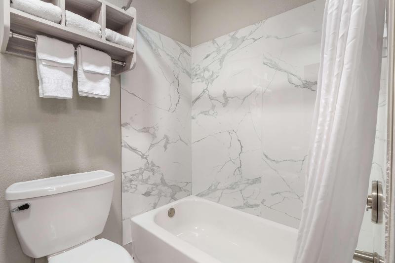 Best Western Park City Wichita North image