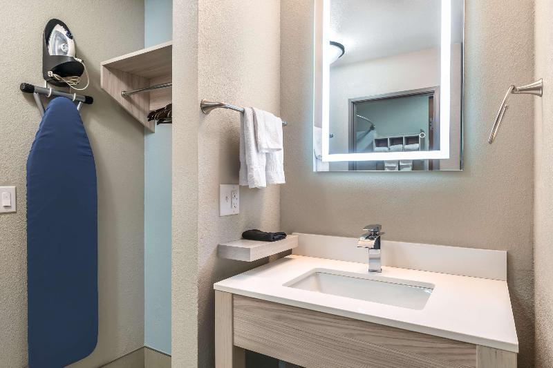 Best Western Park City Wichita North image