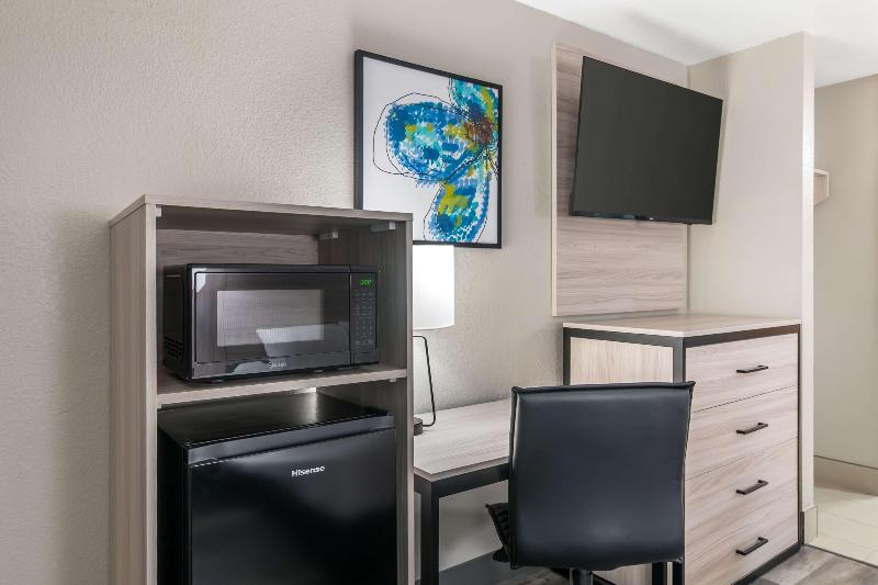 Best Western Park City Wichita North image