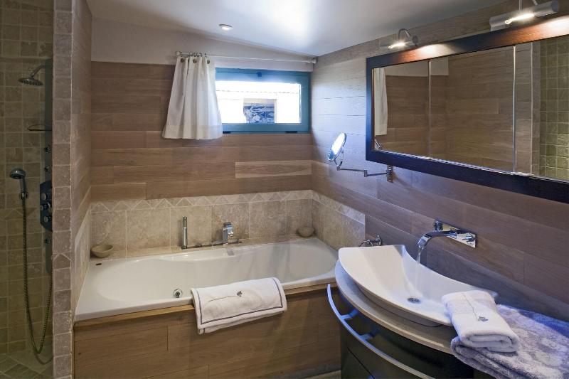 Chambres D'hã´tes La Ferme De L'oudon & Spa image