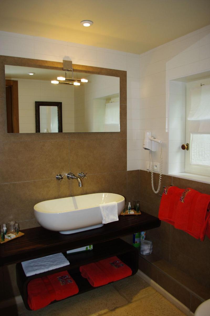 Chambres D'hã´tes La Ferme De L'oudon & Spa image