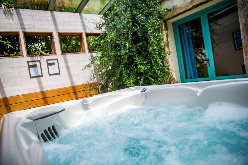 Chambres D'hã´tes La Ferme De L'oudon & Spa image