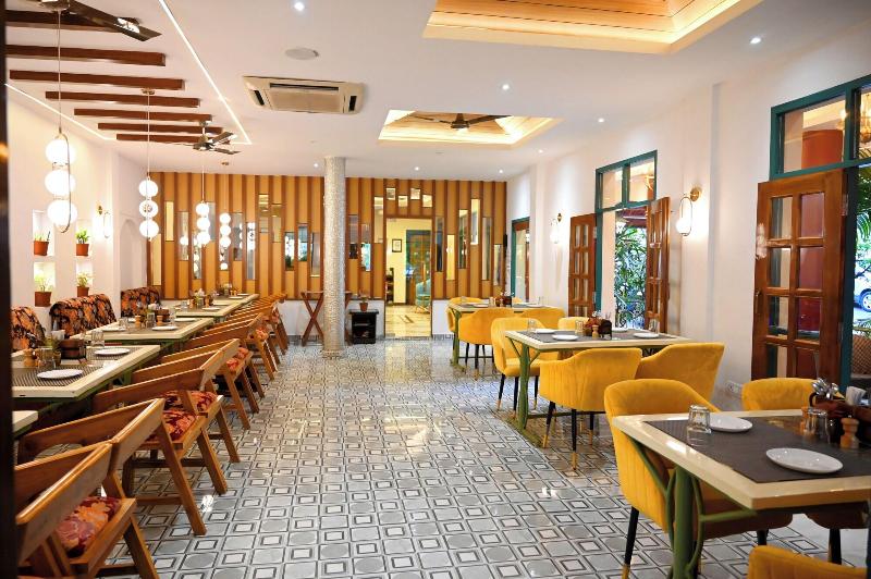Woods Inn Resort