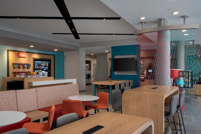 Avid Hotel Oak Creek By IHG image