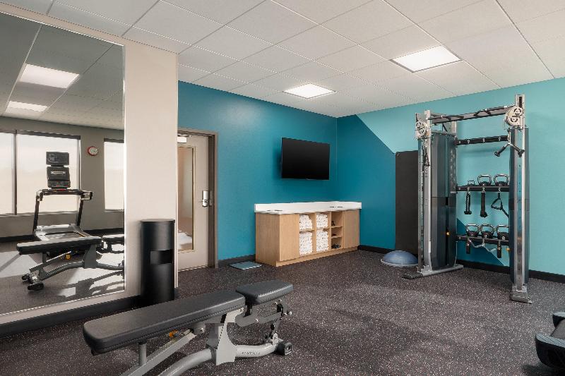 Avid Hotel Oak Creek By IHG image