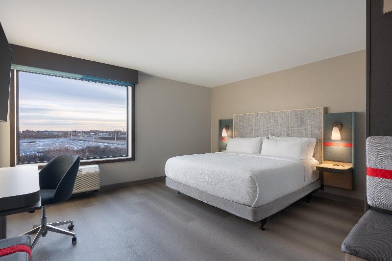 Avid Hotel Oak Creek By IHG image