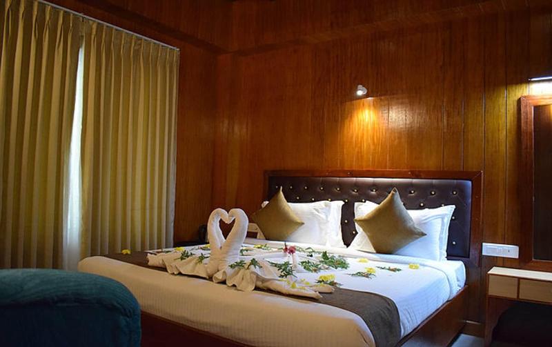 Bowfin Resort 5