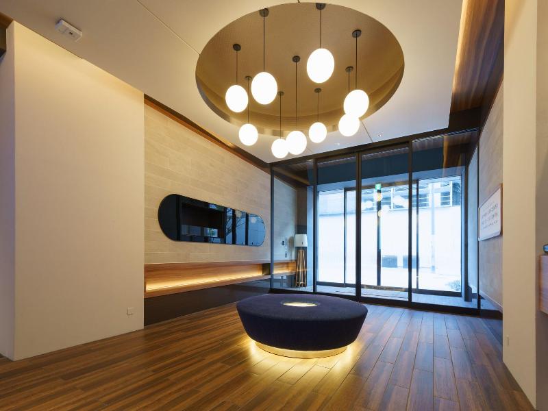 Hotel Sails image