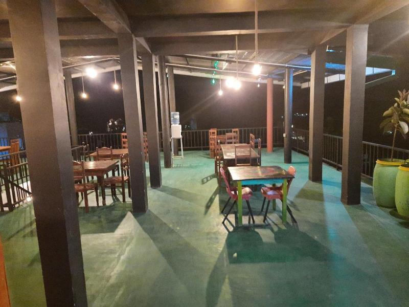 The Zenith Inn Ella