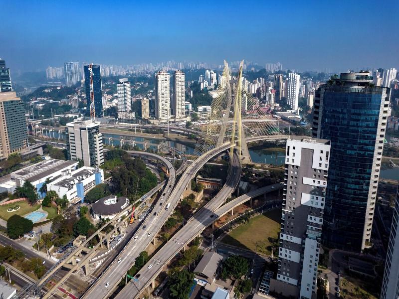 Golden Tower Express Nacoes Unidas image