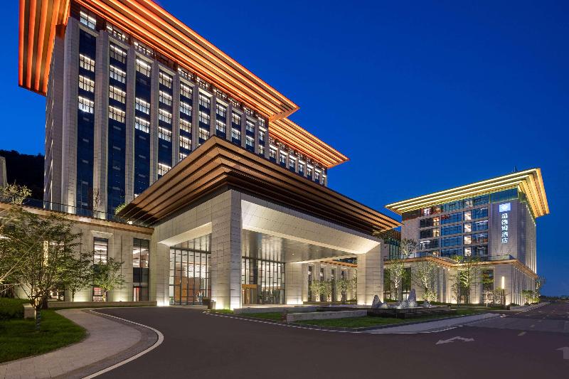 Wyndham Taizhou West image