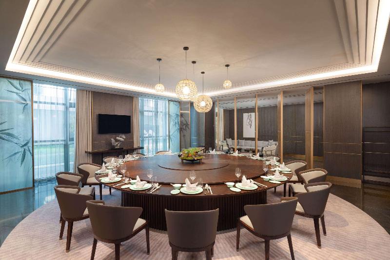 Ramada By Wyndham Taizhou West image