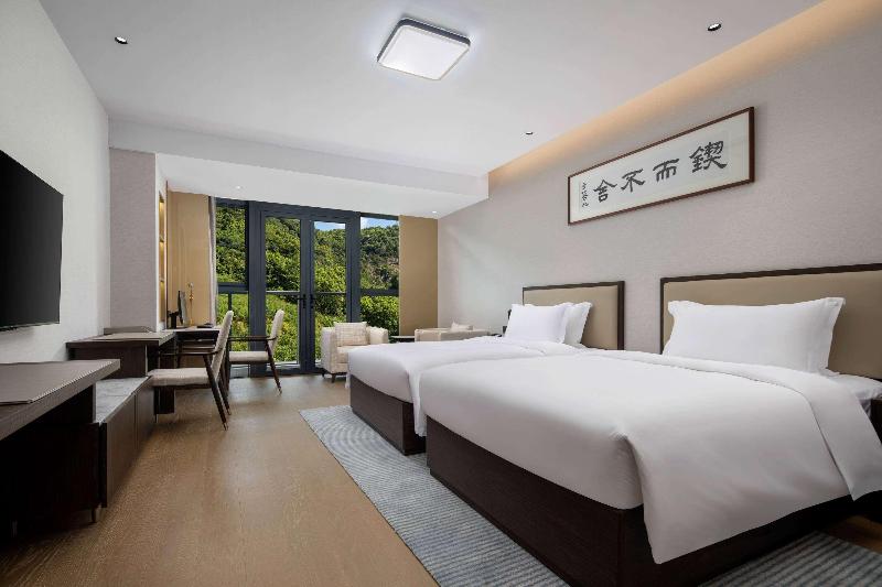 Ramada By Wyndham Taizhou West image