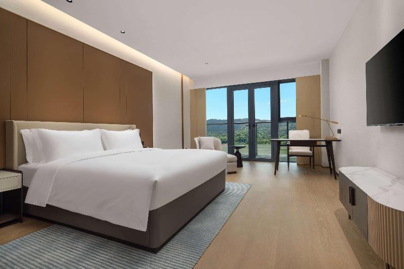 Ramada By Wyndham Taizhou West image