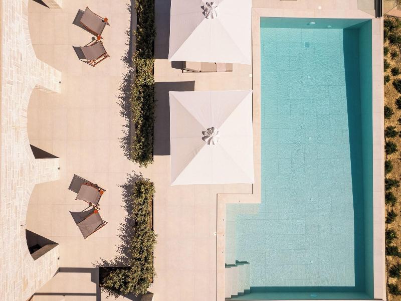 Reveli Suites image