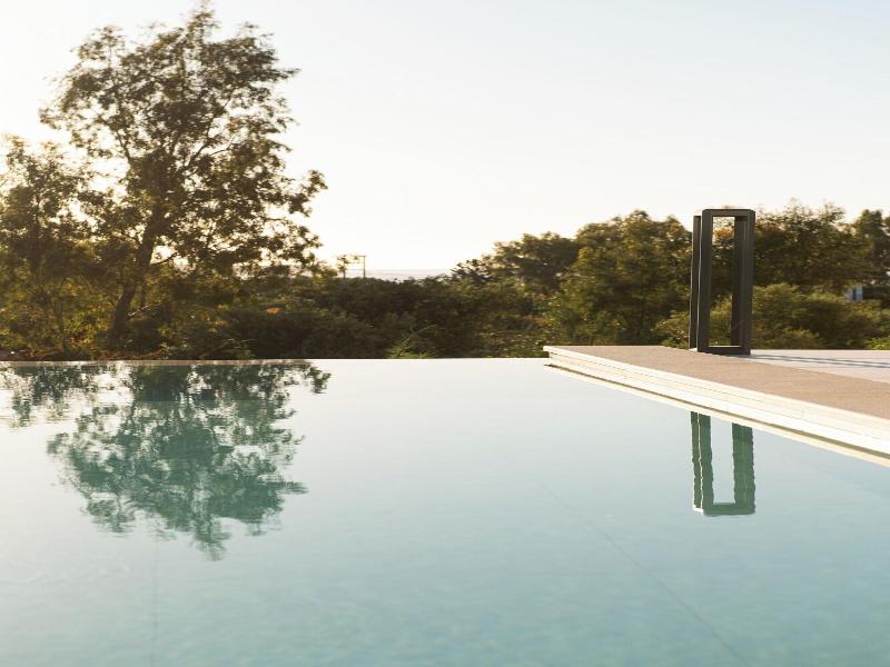Reveli Suites image