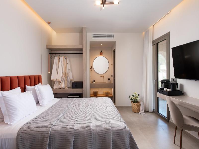 Reveli Suites image