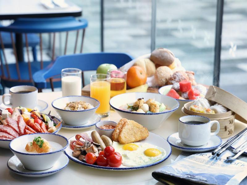 Four Points By Sheraton Hong Kong Tung Chung image