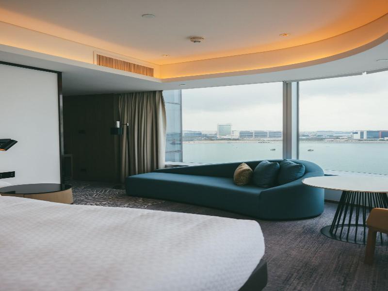 Four Points By Sheraton Hong Kong Tung Chung image