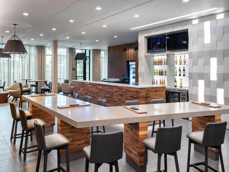 Courtyard By Marriott Port St. Lucie Tradition image