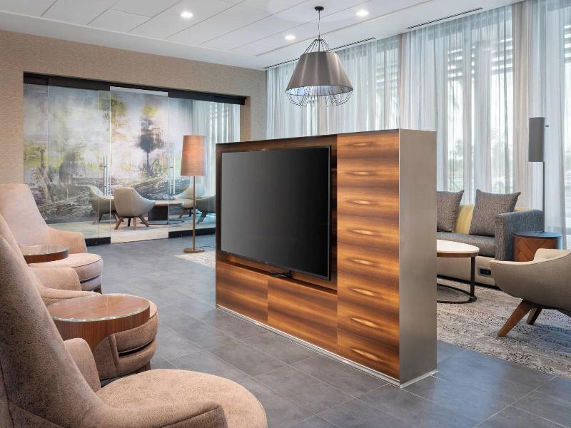 Courtyard By Marriott Port St. Lucie Tradition image