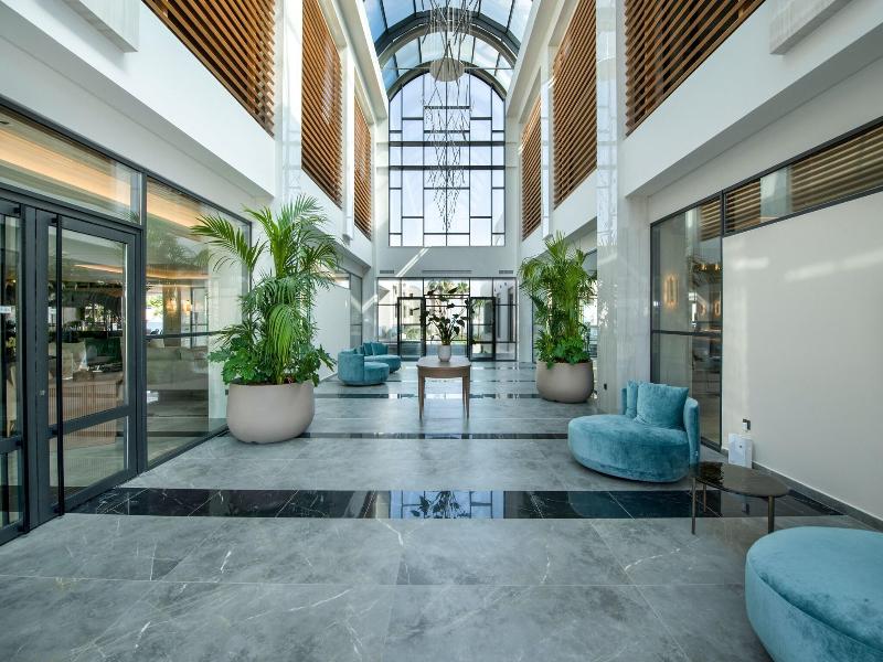 Amira Luxury Resort & Spa image