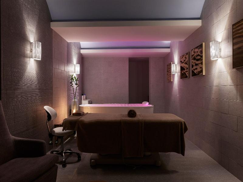 Amira Luxury Resort & Spa image
