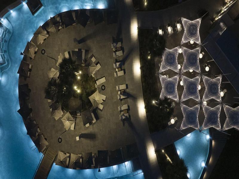 Amira Luxury Resort & Spa image