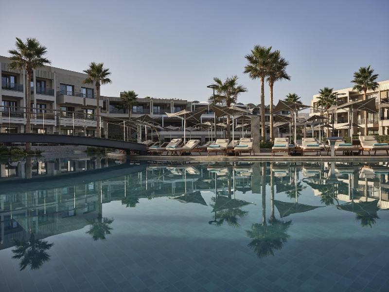 Amira Luxury Resort & Spa image